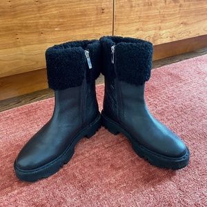 All weather Aquitalia leather boots Size 7.5M